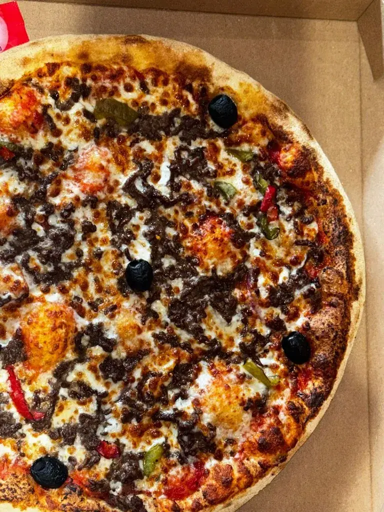 V Pizza by F2G_Blainville-sur-Orne_slider_image_3