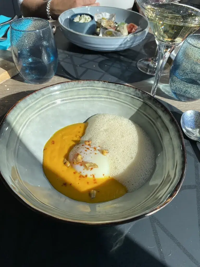 Karl-Henry Büdefeldt_L'Athome_Blainville-sur-Mer_review