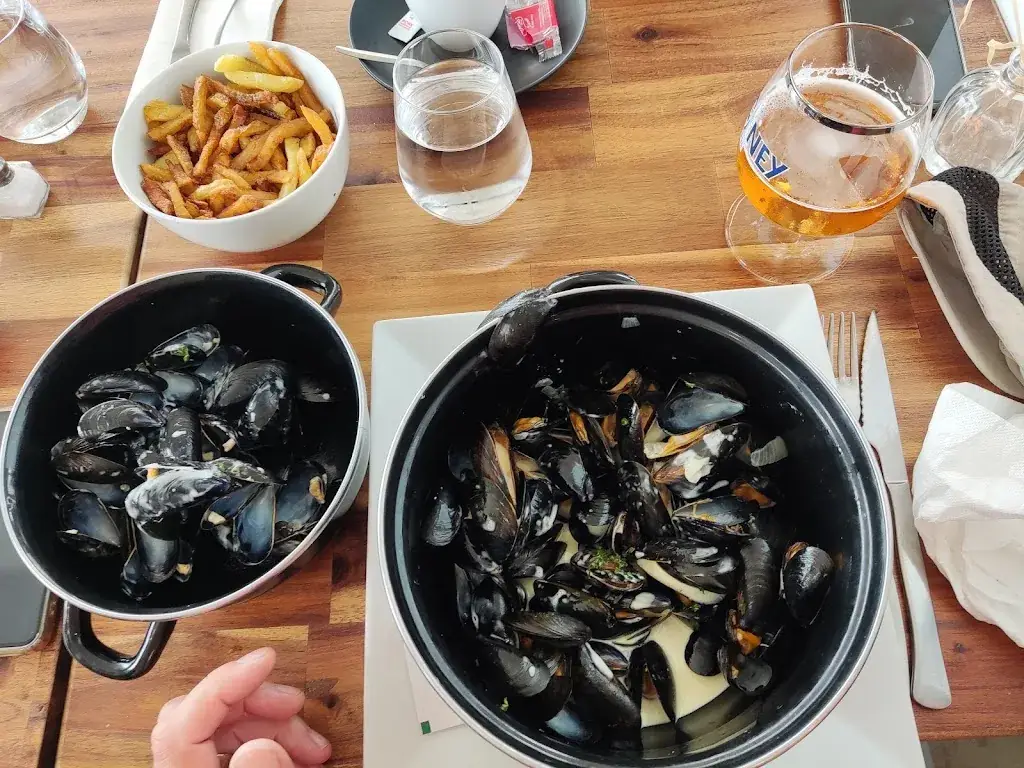 Hans Ligtelijn_Les Bains de mer, restaurant_Agon-Coutainville_review