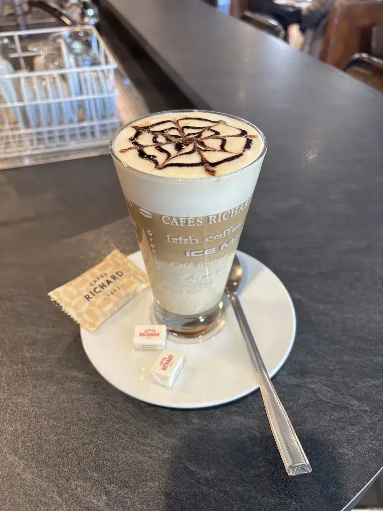 Mathieu Yver_Le Cabestan Café Bar Tabac FDJ PMU Mondial Relay Sandwich Pizza_Blainville-sur-Mer_review