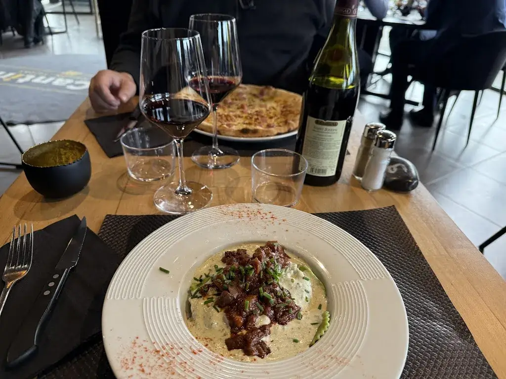 Janel Little_La Cantina - Ristorante Brasserie_Bois-Guillaume_review