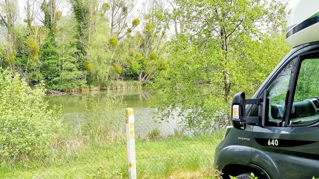 Jon Blackwell_Camping Aux Cygnes d'Opale_Blangy-sur-Bresle_recensione