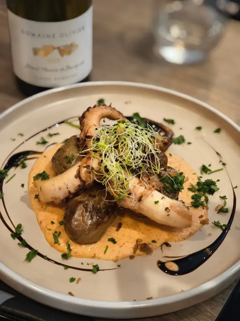 Eliston Mariyathas_Aux Chérubins_Blonville-sur-Mer_review