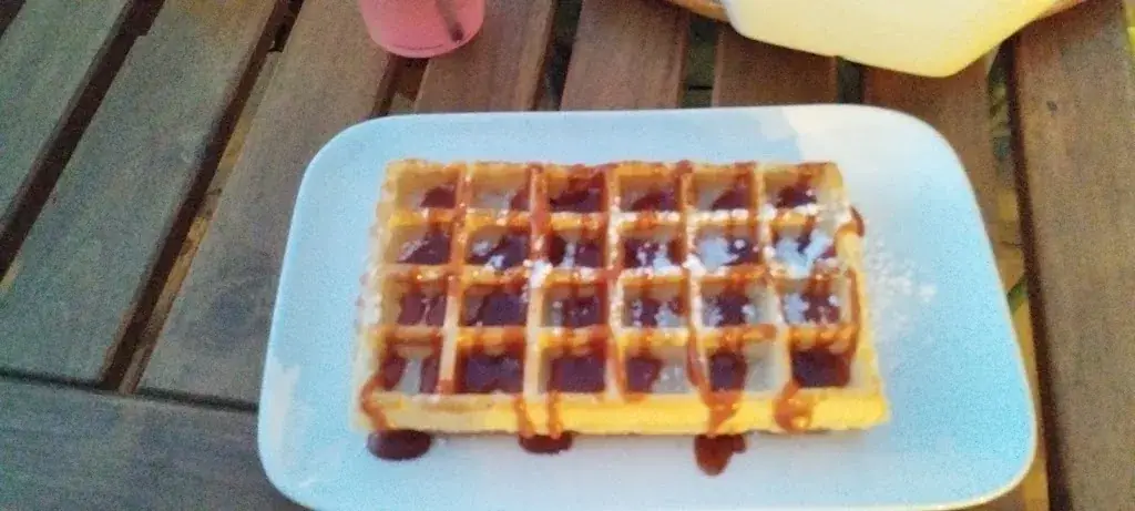 cath 78_LITTLE MANJO LA PLAGE_Villers-sur-Mer_review