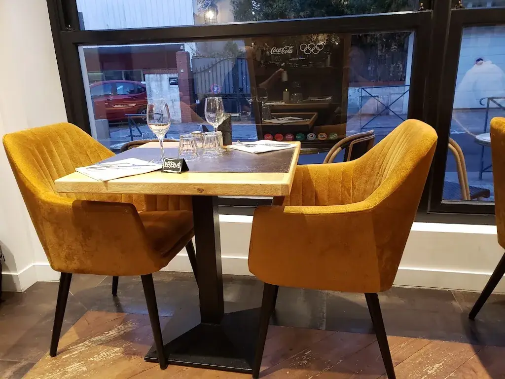 Veronique Eichler_La bonne table_Villers-sur-Mer_review