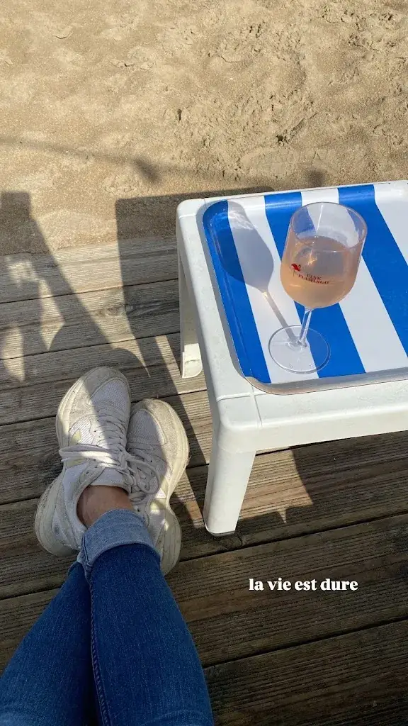 Chloé Schenkel_Berny’s home_Benerville-sur-Mer_review