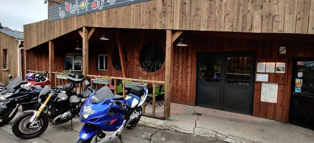 Le Bistrot du Tendos restaurant in Fontaine-le-Bourg