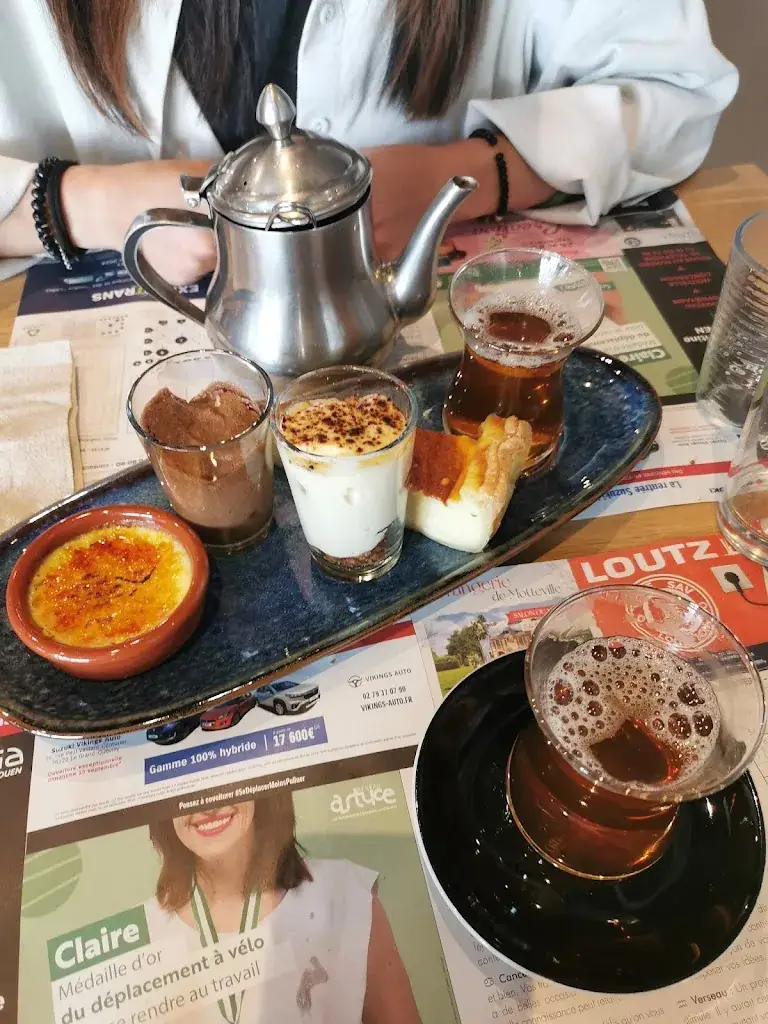 Matthieu sauvage_Le Bouche à Oreille_Montville_review