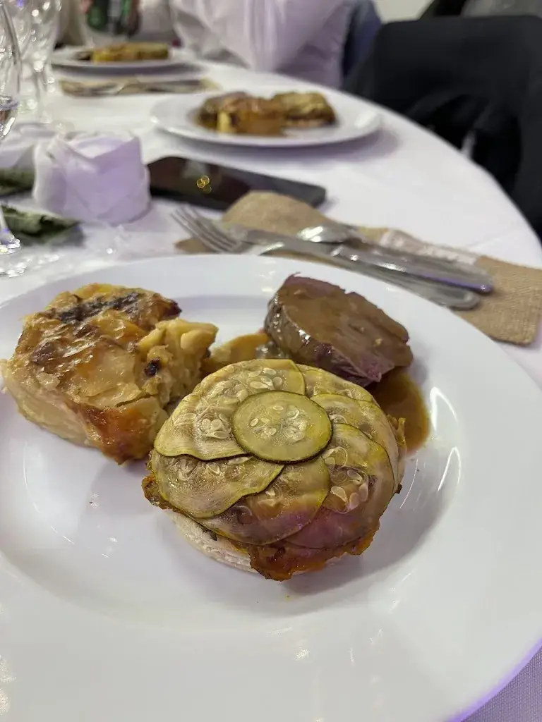 Plaisir En Bouche_Bosc-le-Hard_slider_image_2