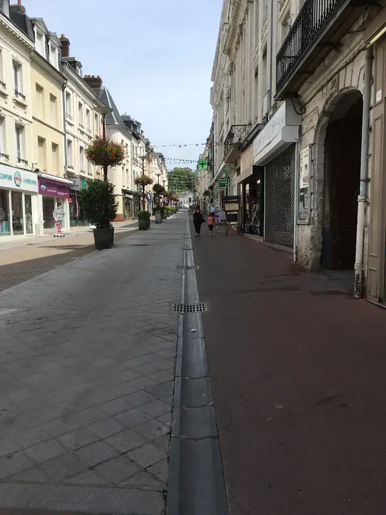 Raf R_Leger Michel Marcel_Bolbec_review