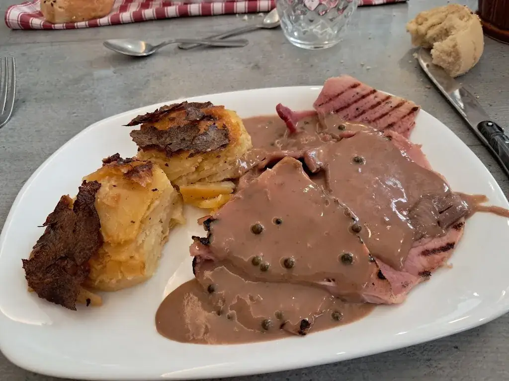 Leger Michel Marcel_Bolbec_slider_image_2