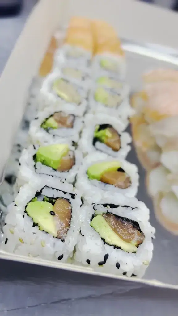 Black Sushi_Bolbec_slider_image_2