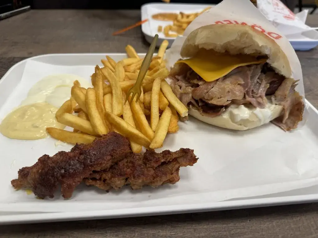 3D Deluxe Doner Durum_Bolbec_slider_image_3