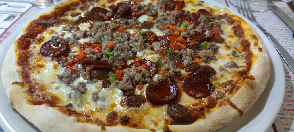 Pizzeria del pierrot restaurant à Bourth