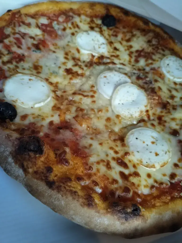 francois dellapietra_Gang Of Pizza_Bourth_review