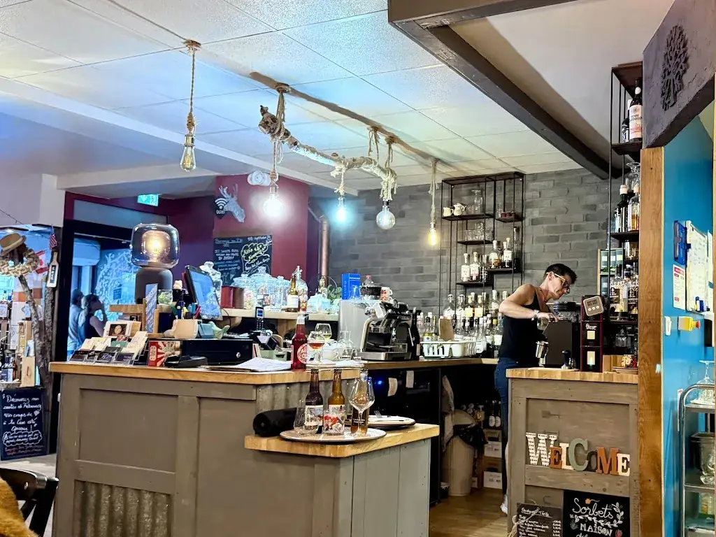 Le p'tit salon_Bourg-Achard_slider_image_2