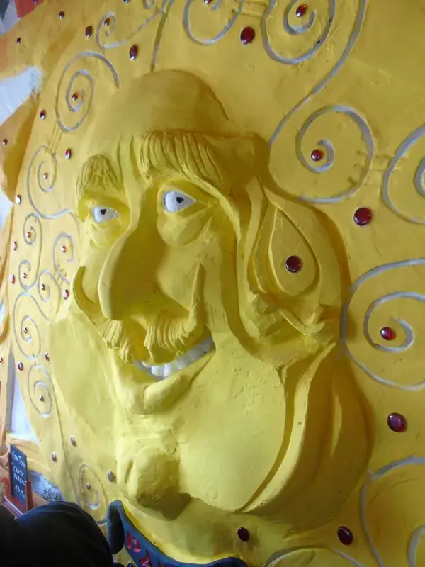 Gallida-Hellas_Casa Del Papito_Bourgtheroulde_recensione