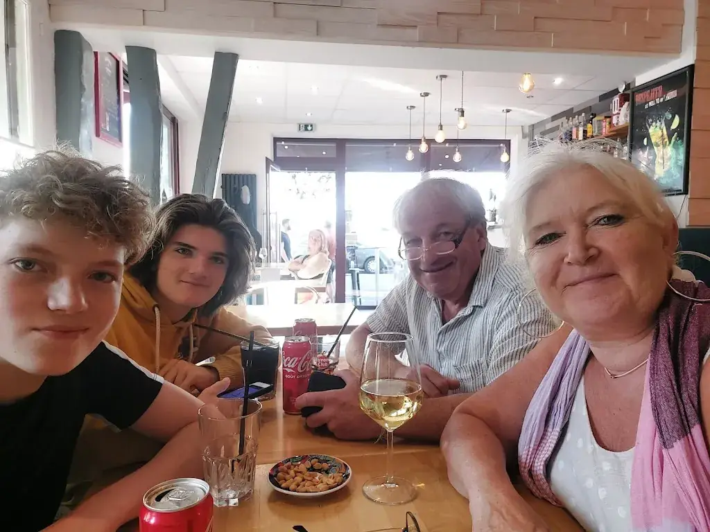 Sue_La Escala_Bouille_review