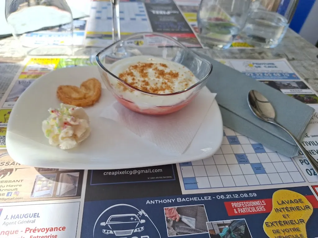 Valerie Carpentier_café du village_Bréauté_review