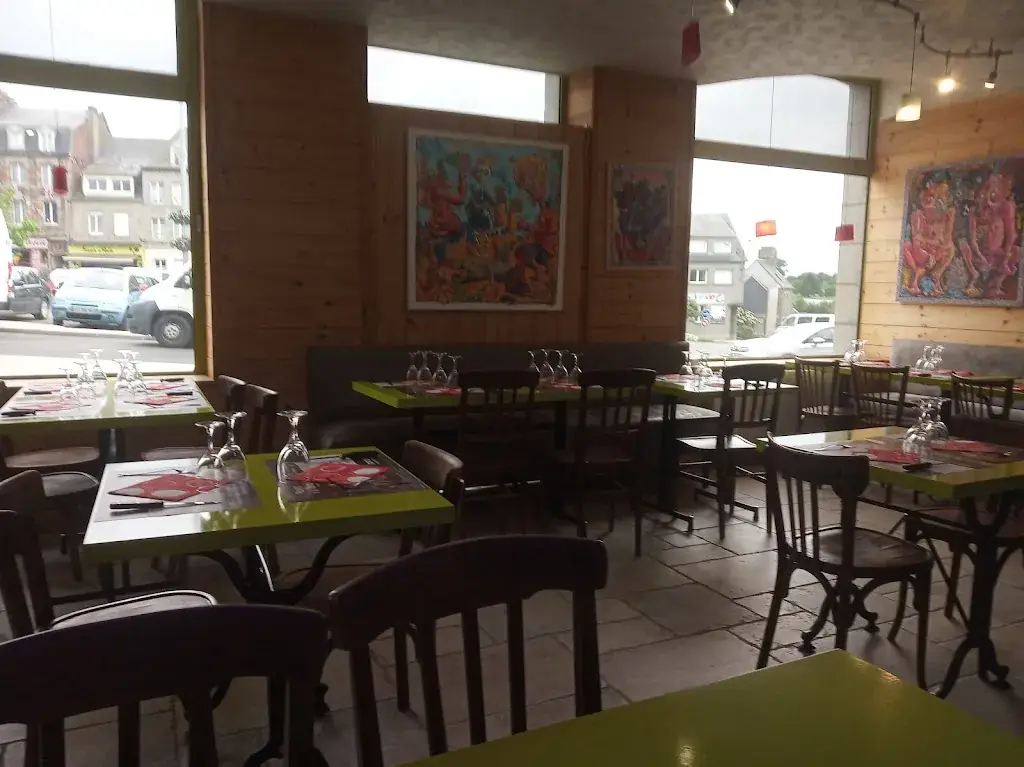 Le P'tit Nicolas restaurant in Brécey