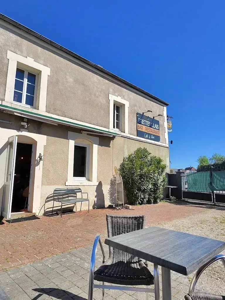 Marlène Rosales-Laguilliez_Le Brettevillais_Saint-Pierre-en-Auge_review