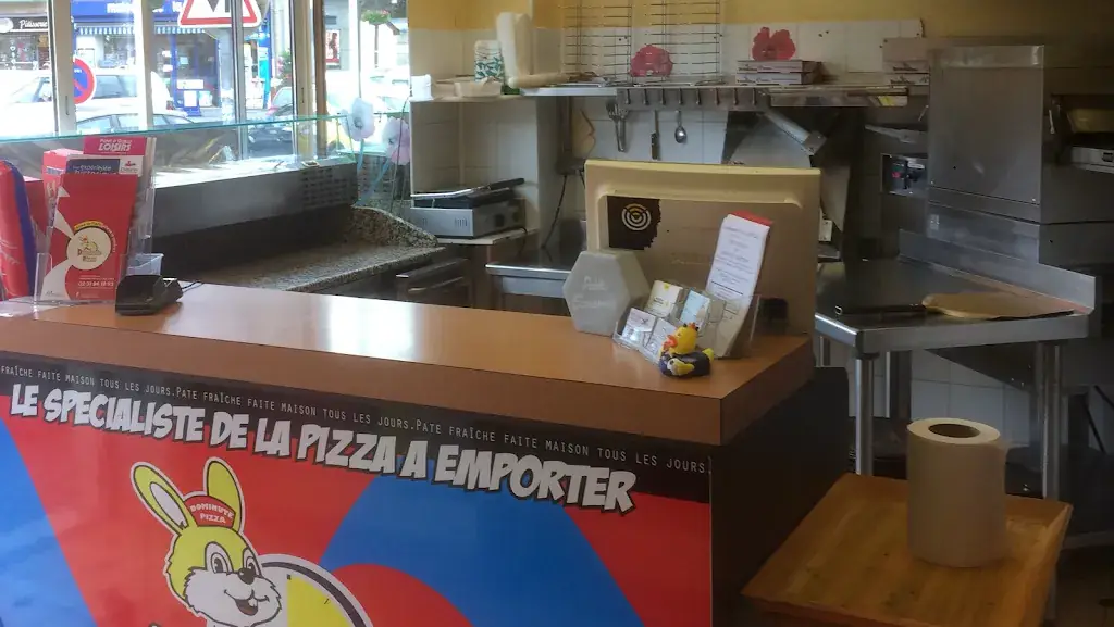Dominute Pizza_Bretteville-sur-Laize_slider_image_1