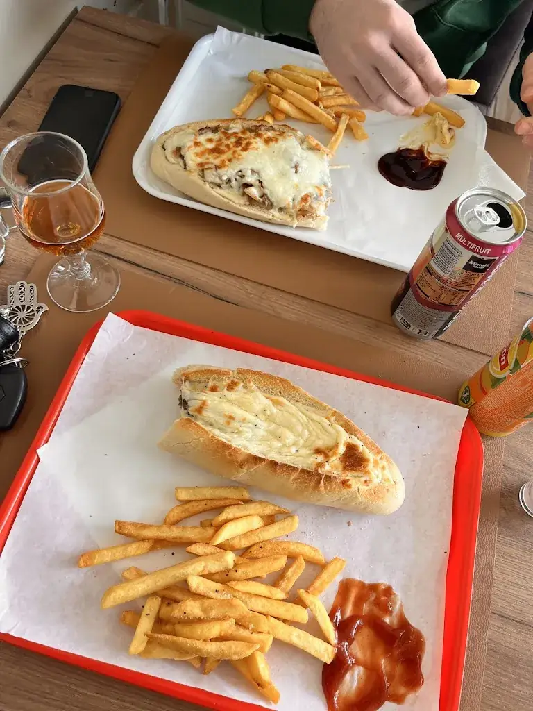 Maylis Leduc_Marmaris_Breteuil_review