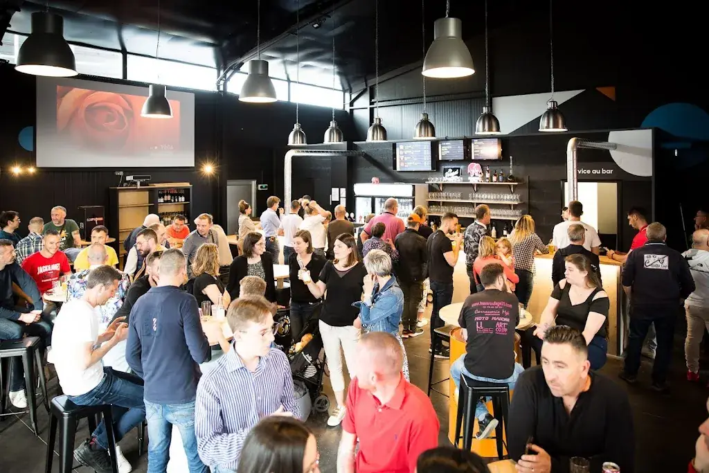 Chopes & Shop - Bar et cave à bières_Firminy_slider_image_3