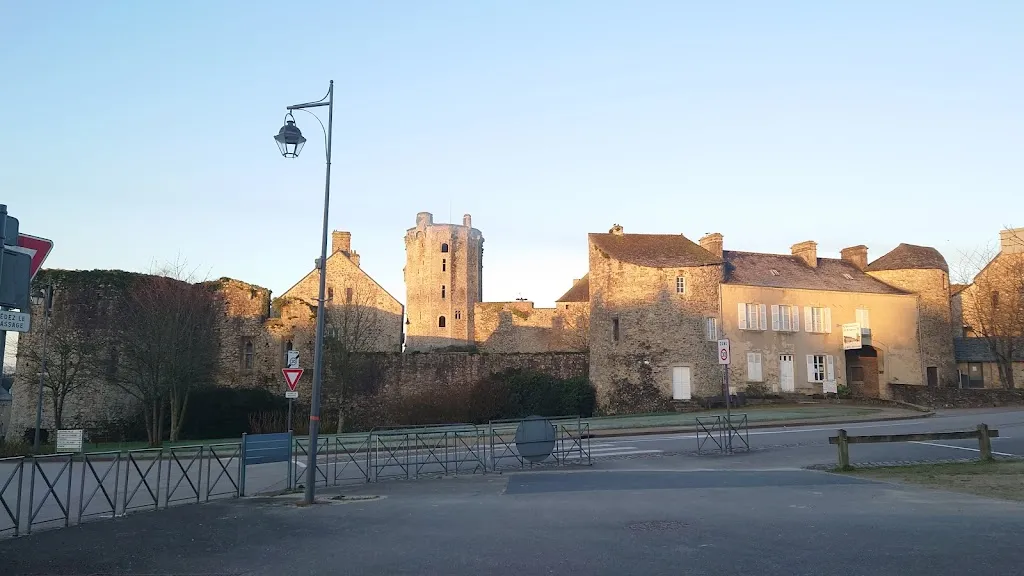 Le donjon hôtel restaurant_Bricquebec-en-Cotentin_slider_image_2
