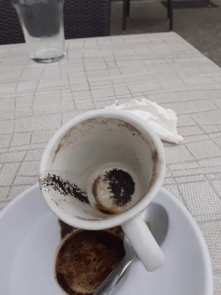 Cath_Café de Paris bar restaurant français burger french tacos kebab_Bricquebec-en-Cotentin_recensione