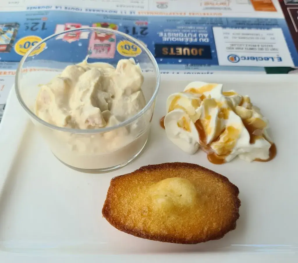 Jopke Horn_Café de Paris bar restaurant français burger french tacos kebab_Bricquebec-en-Cotentin_recensione