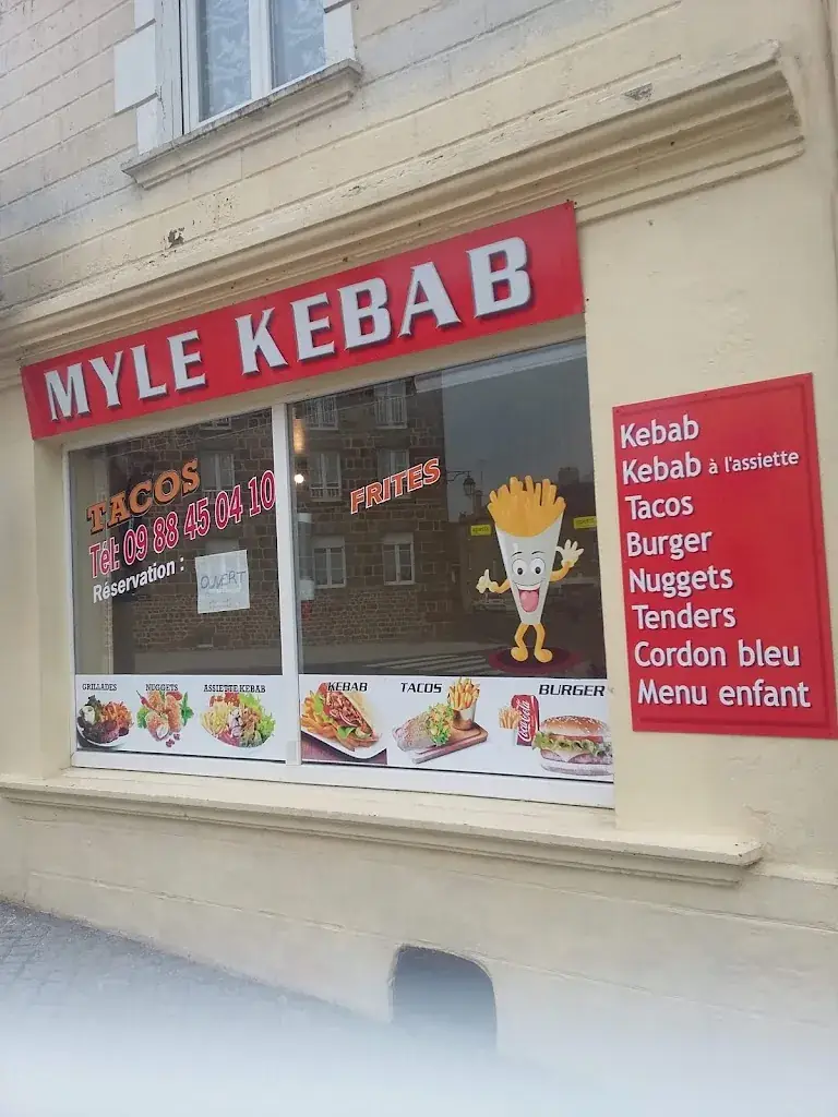 Ferme restaurant in Briouze