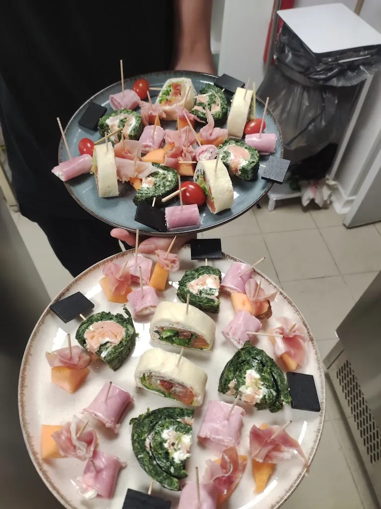 LE BISTRO_Bréhal_slider_image_3