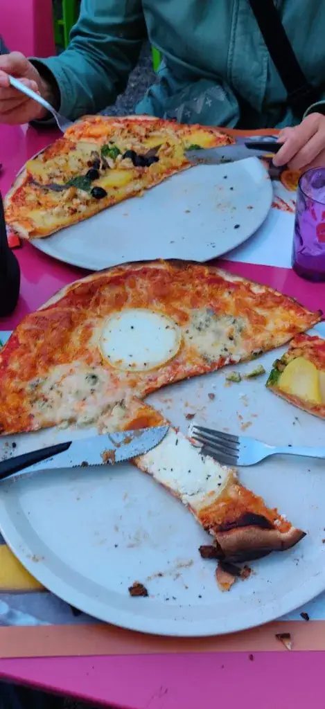 Menu_M Pizza_Bréhal_image_5