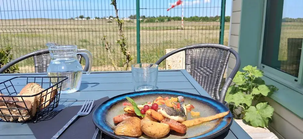 Pierre M_Les Valseuses sur Mer_Bréville-sur-Mer_review