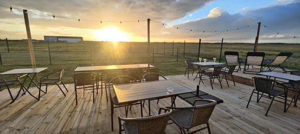 Les Valseuses sur Mer restaurant in Bréville-sur-Mer