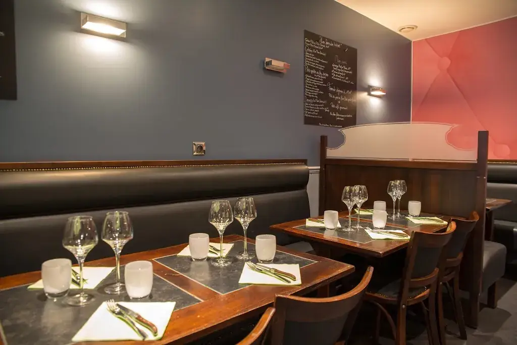 Parfum Poivre restaurant in Granville