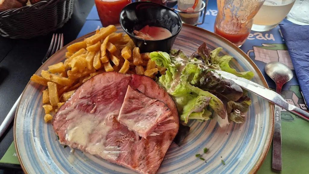 Bistrot L'Embarcadère_Granville_slider_image_3