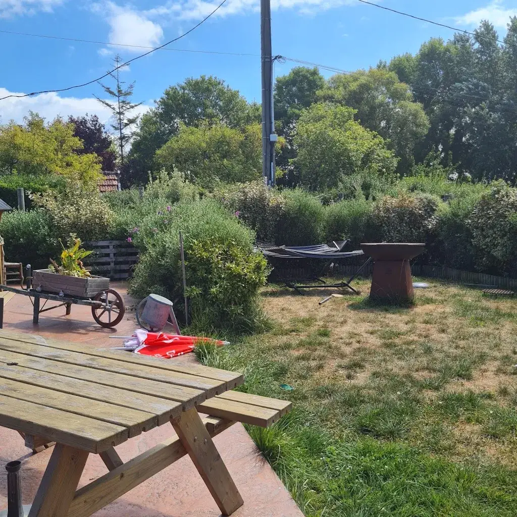 La Grillade_Bricqueville-sur-Mer_slider_image_1