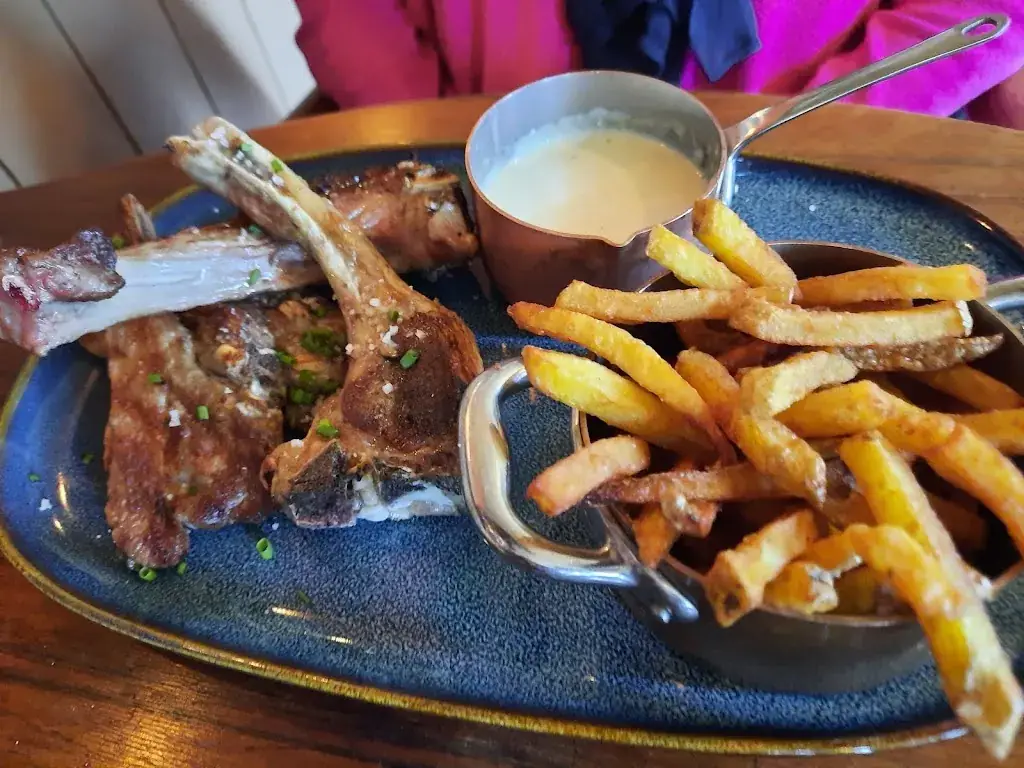 La Grillade_Bricqueville-sur-Mer_slider_image_2