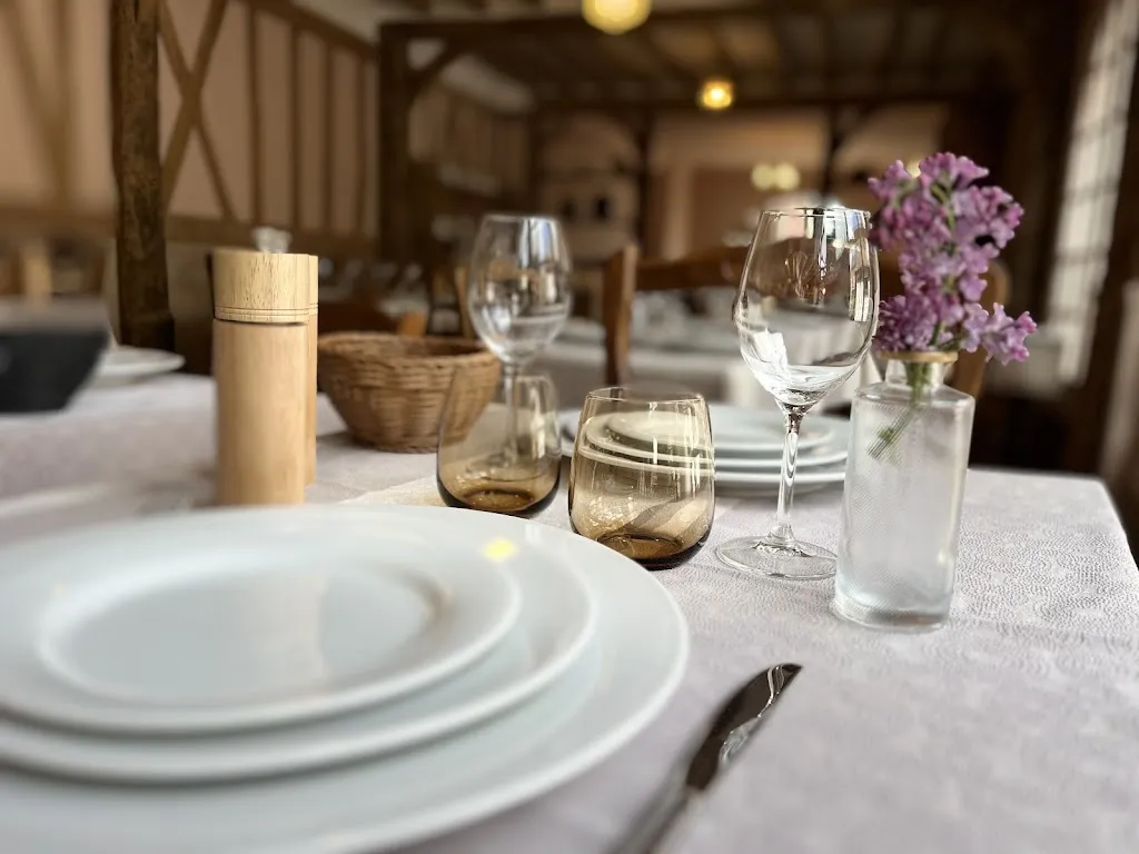 Auberge du Donjon_Brionne_slider_image_1