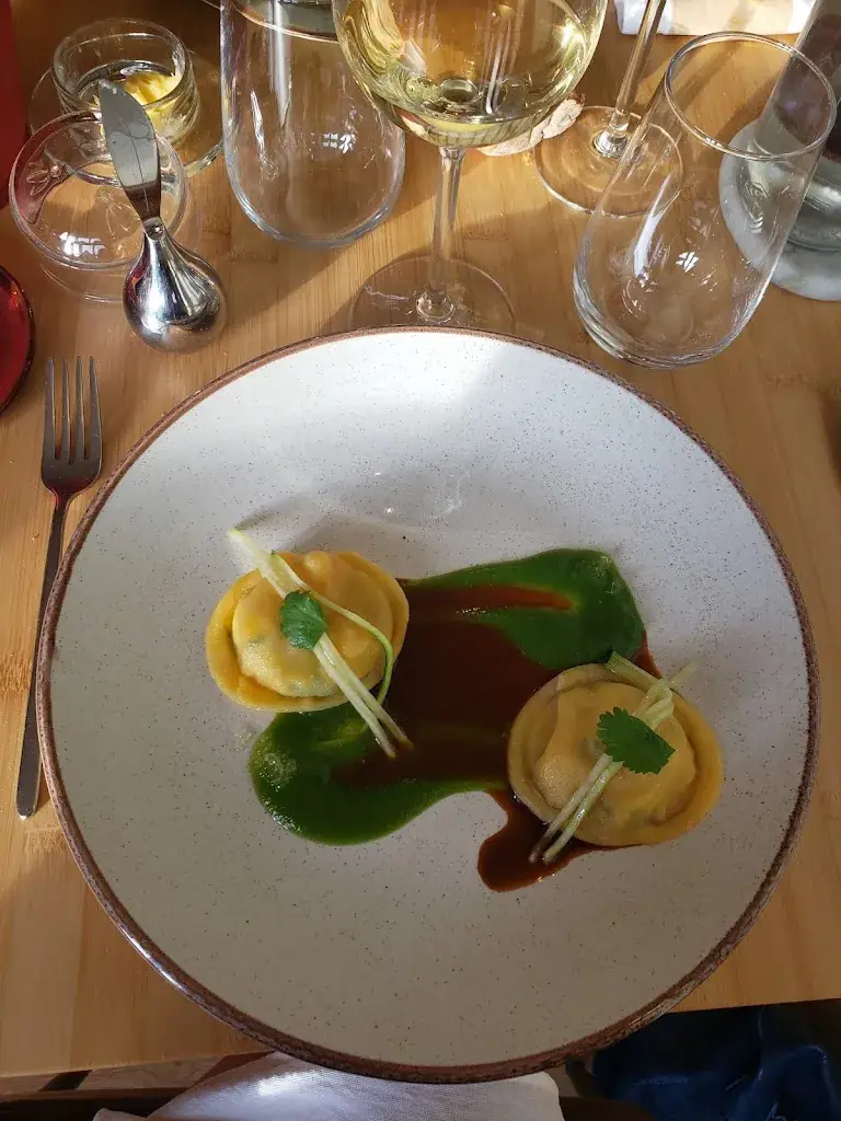 Christelle Petit_L'Auberge de la Vallée - Restaurant - Table Gastronomique par Allan VASSOR & Ludivine DECORDE_Risle_review