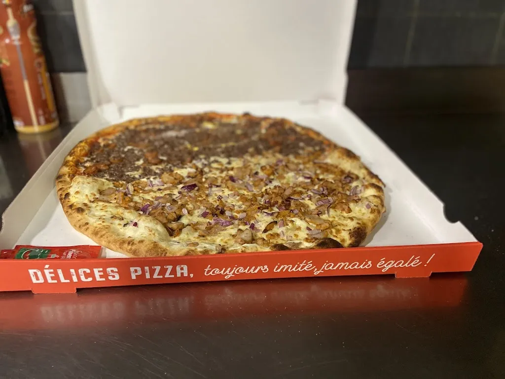 Delices Pizza_Brionne_slider_image_3