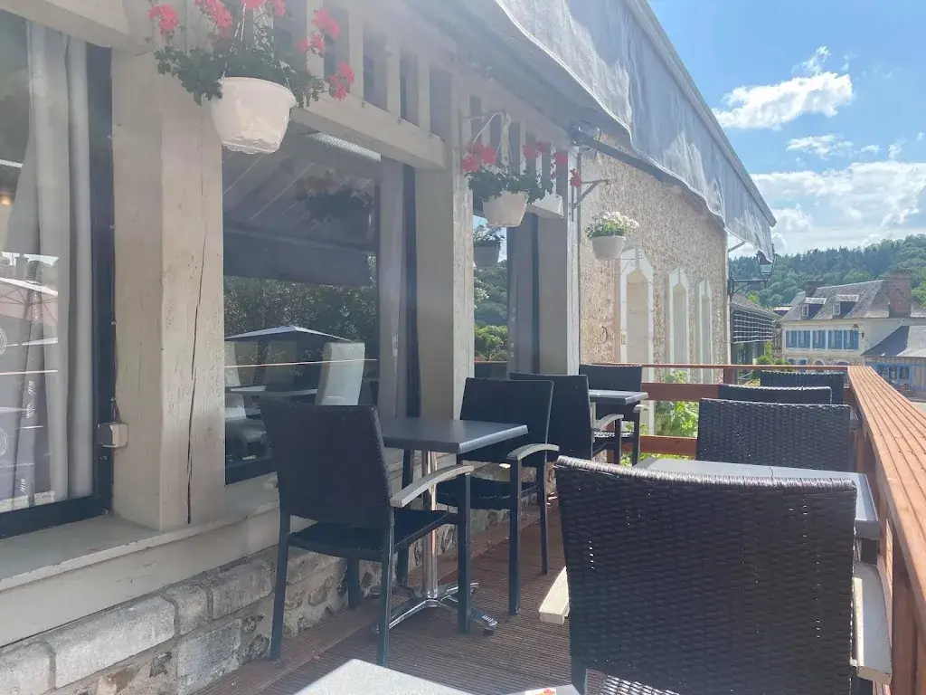 l'Archange restaurant in Bec-Hellouin