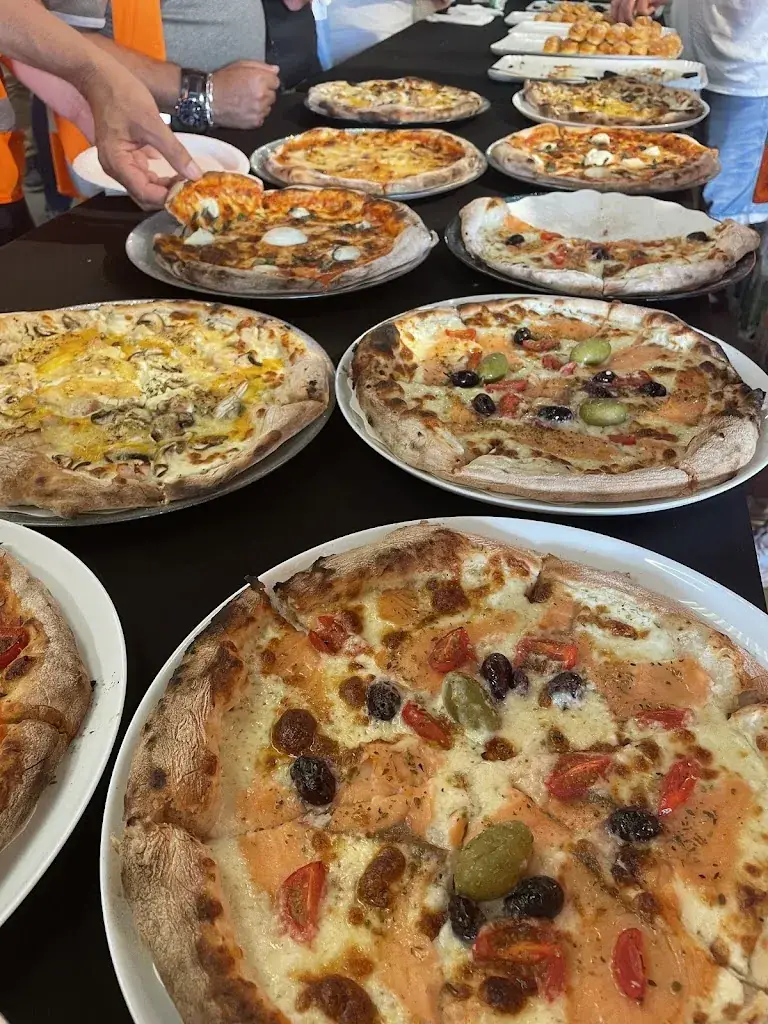 Pizza du Terroir restaurant in Brionne