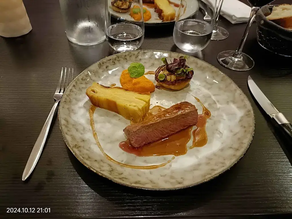 Auberge Bucheoise_Buchy_slider_image_2