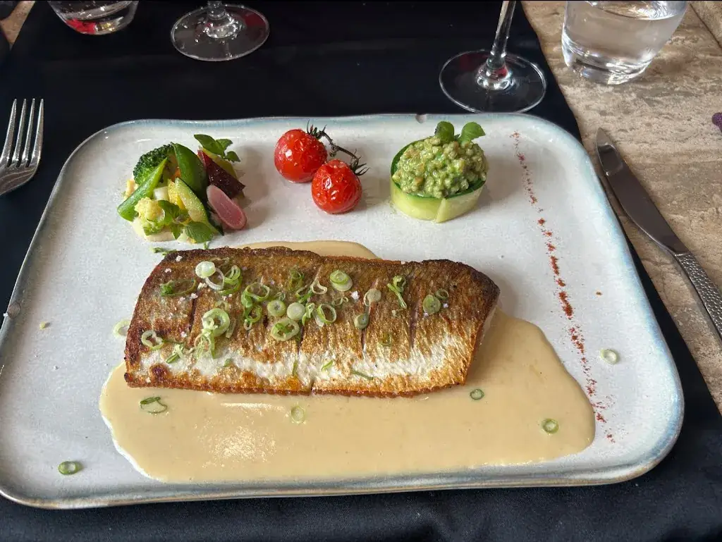 Lorraine Rose-Larkin_Au Jardin d'Eden_Évian-les-Bains_review