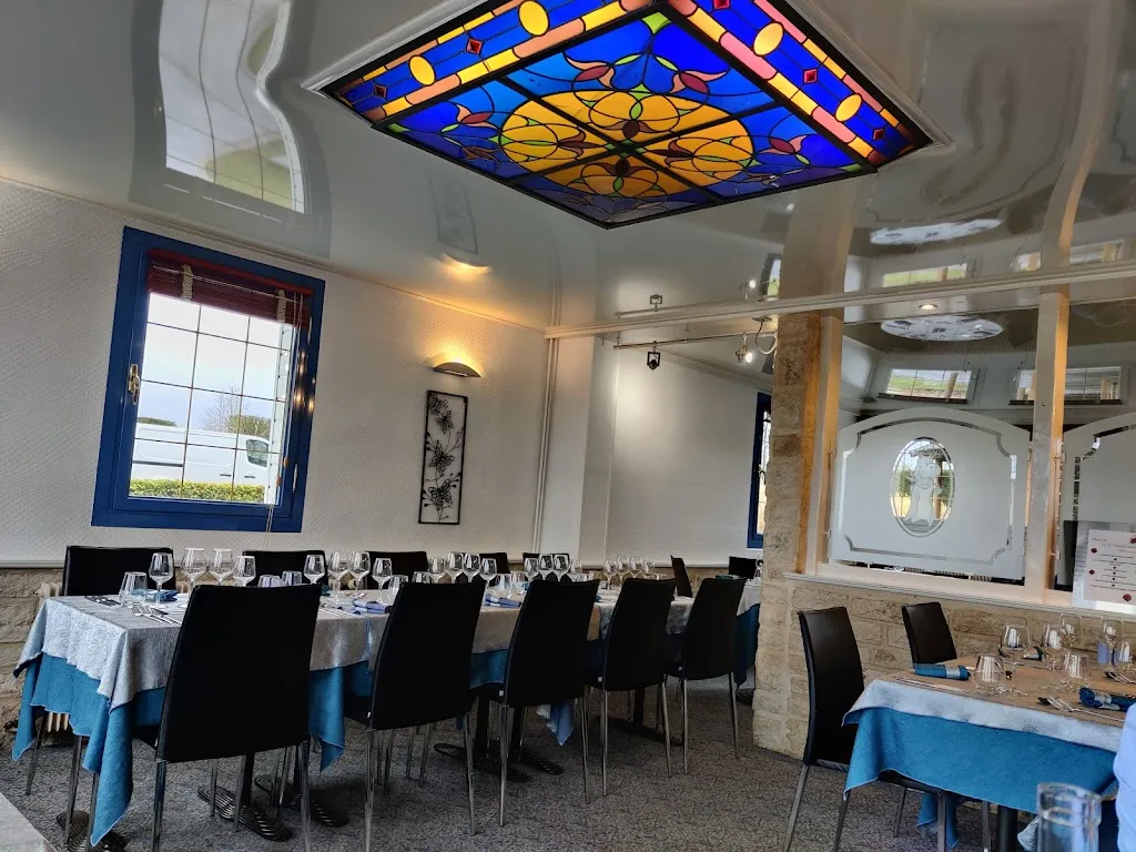 Le Relais du Bec Fin_Sommery_slider_image_3