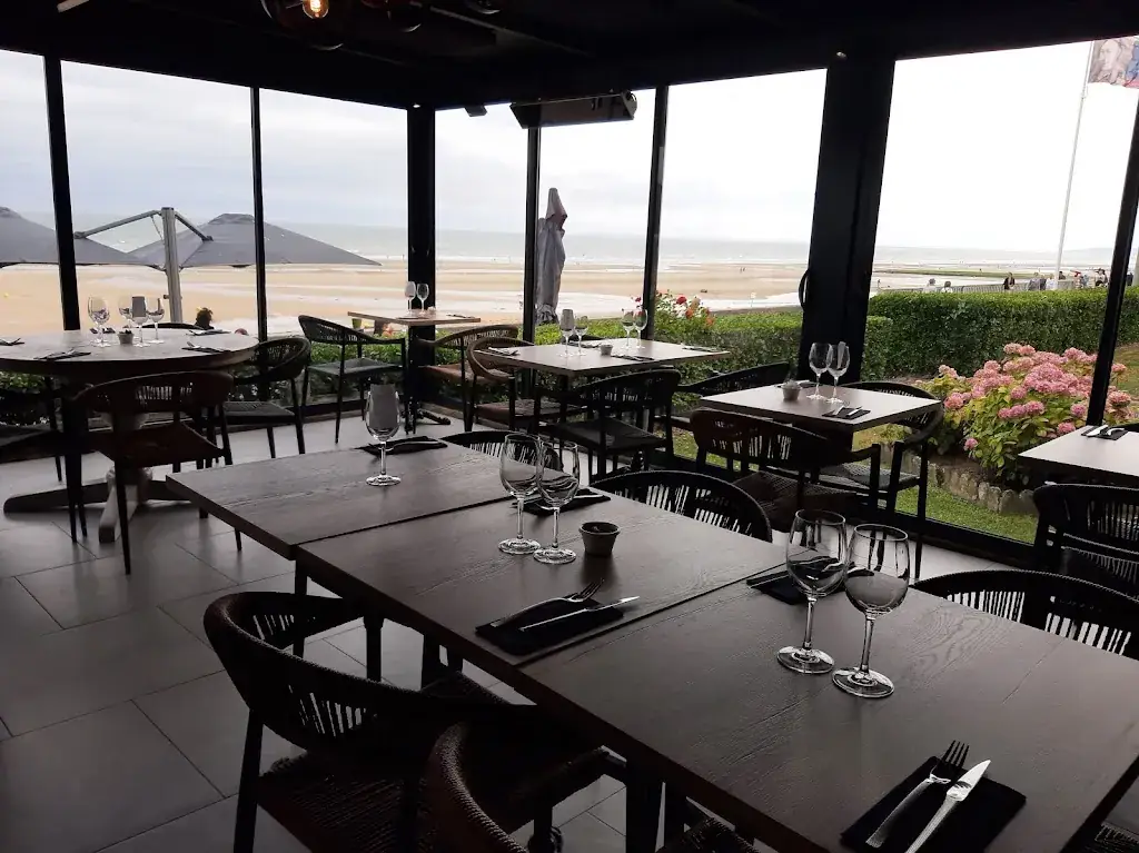 Le Biquets_Cabourg_slider_image_1