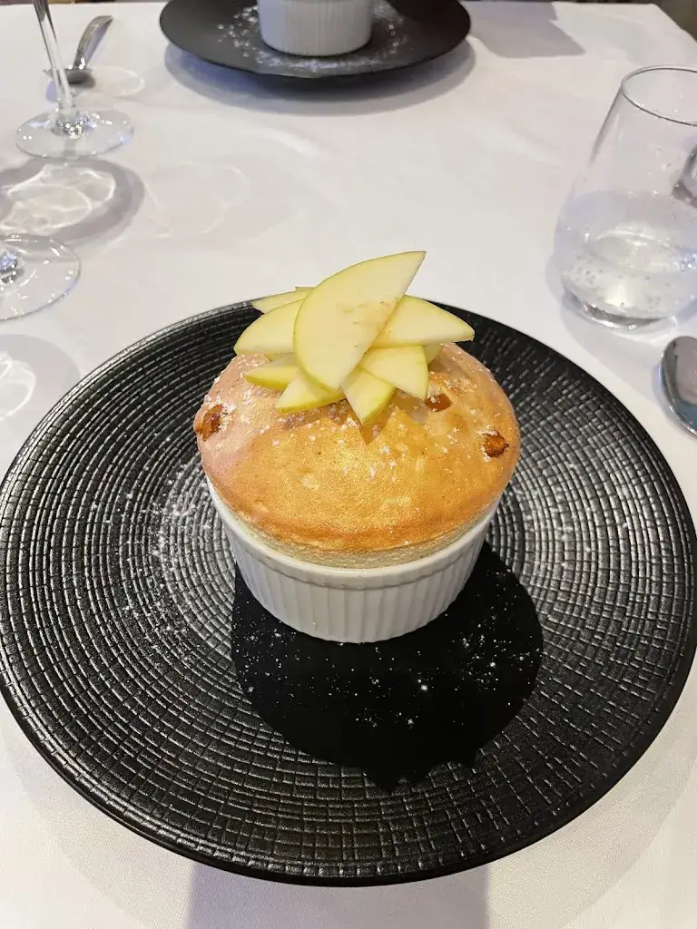 Peter Staib_Le Bouche à Oreille_Cabourg_recensione